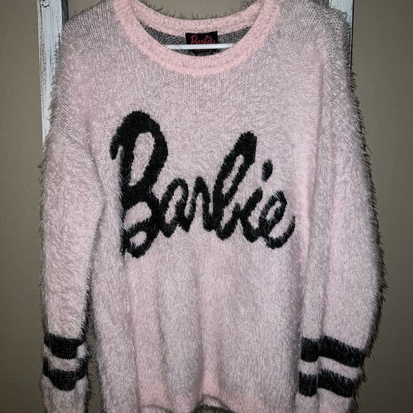 Barbie Graphic Baby Pink Eyelash Fur Crew Neck Sweater Forever 21 - Picture 4 of 11